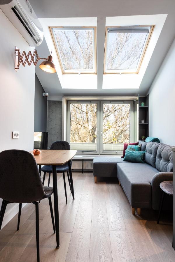 Apartment Nearto Old Town Miodowa Parking Krakkó Kültér fotó